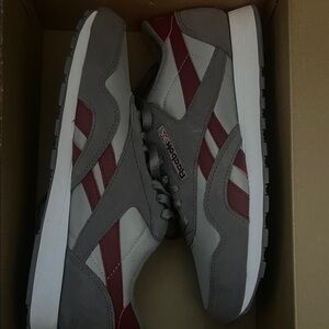 Reebok Men's Sneakers in Gray and Red